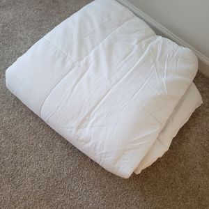Eddie Bauer Down Alternative Full/Queen Duvet